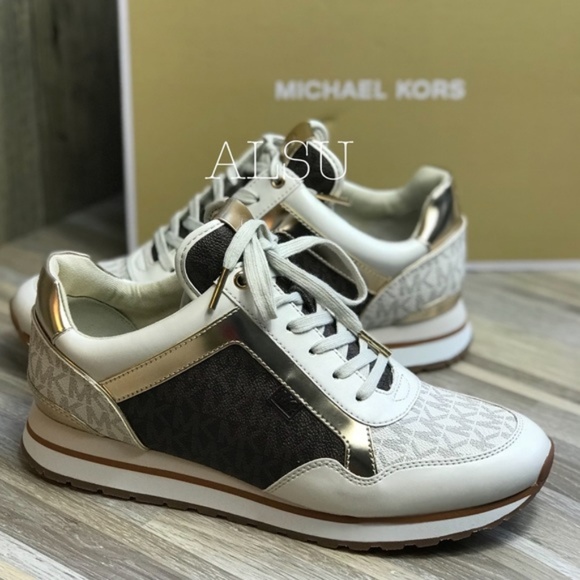 Michael Kors Maddy Trainer Mini MK Logo Vanil W - Picture 3 of 7